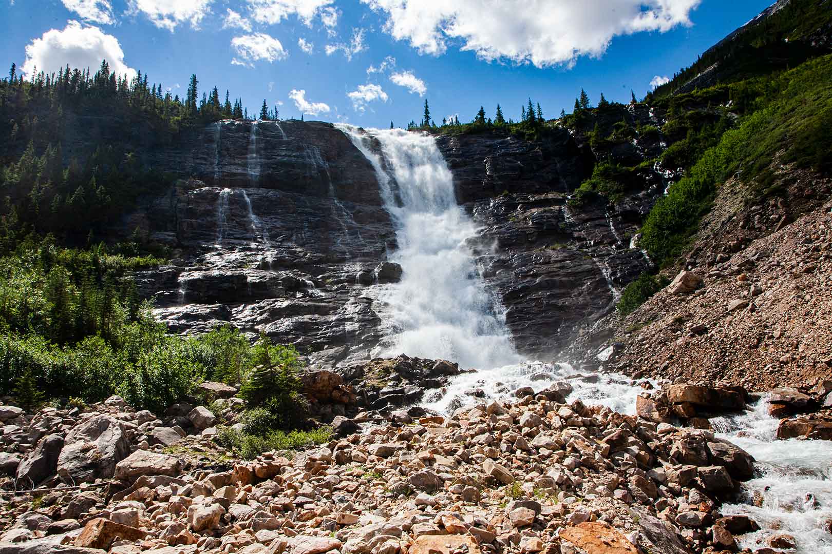 geraldine waterfall jasper national park