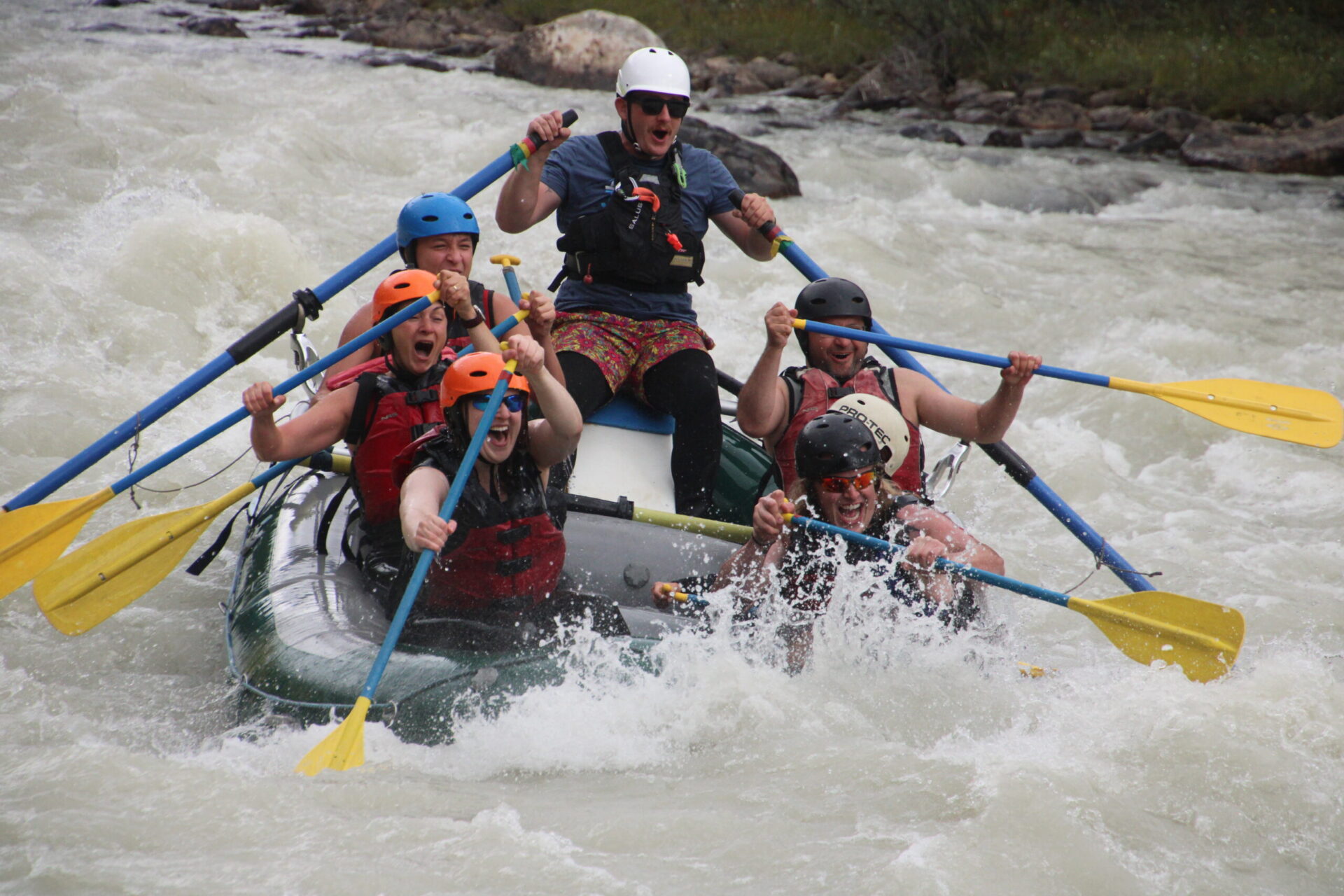 Sunwapta Class 3 Rafting river rafting near sunwapta falls jasper